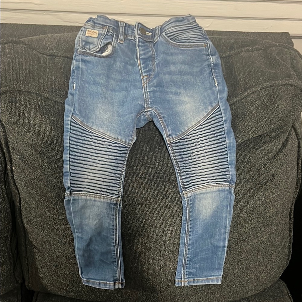 Toddler Zara Jeans. Size 2/3